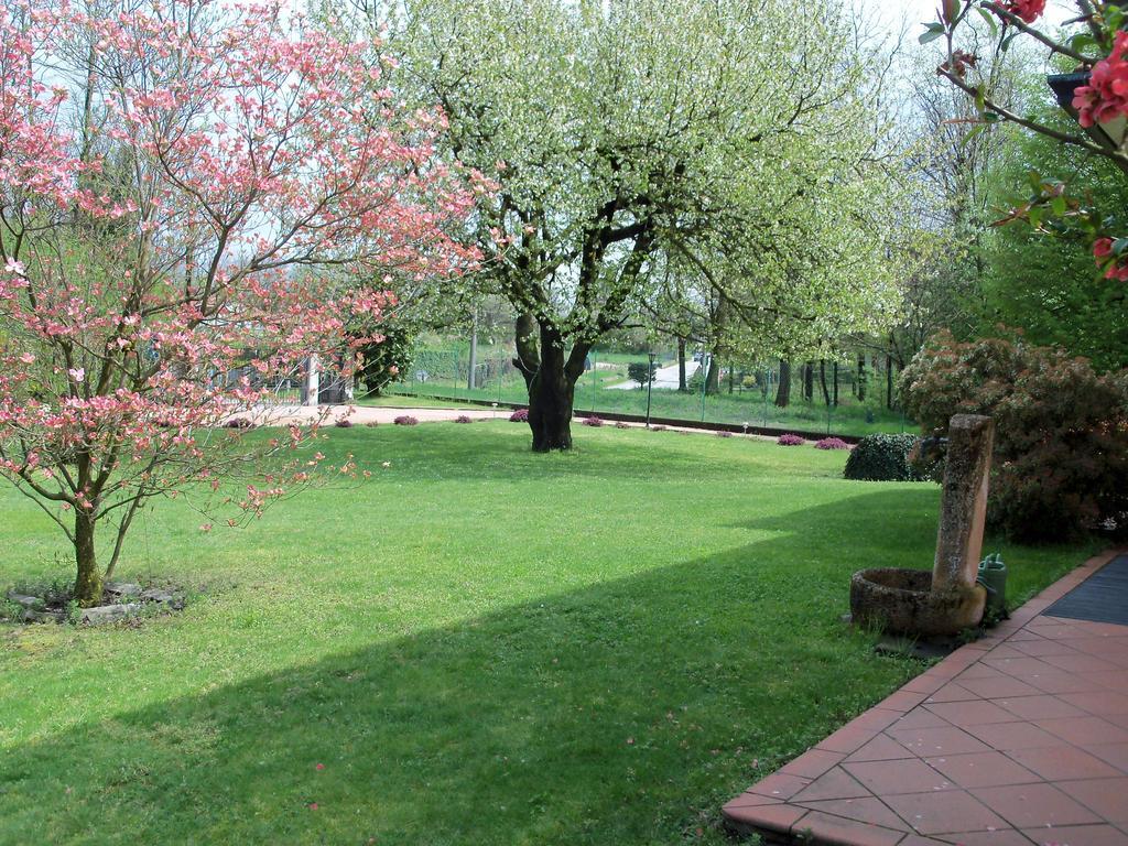 Bed&Breakfast Il Ciliegio Fiorito 索马伦巴多 外观 照片