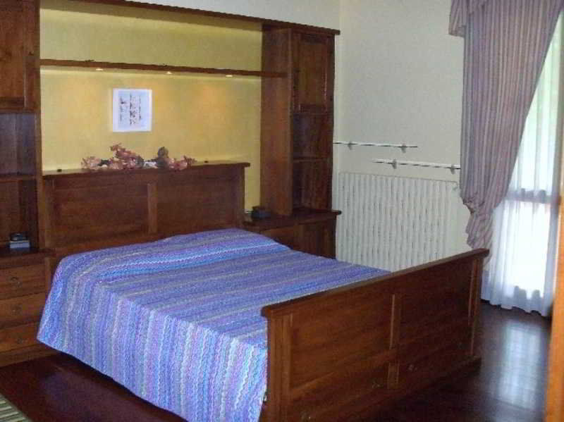 Bed&Breakfast Il Ciliegio Fiorito 索马伦巴多 外观 照片