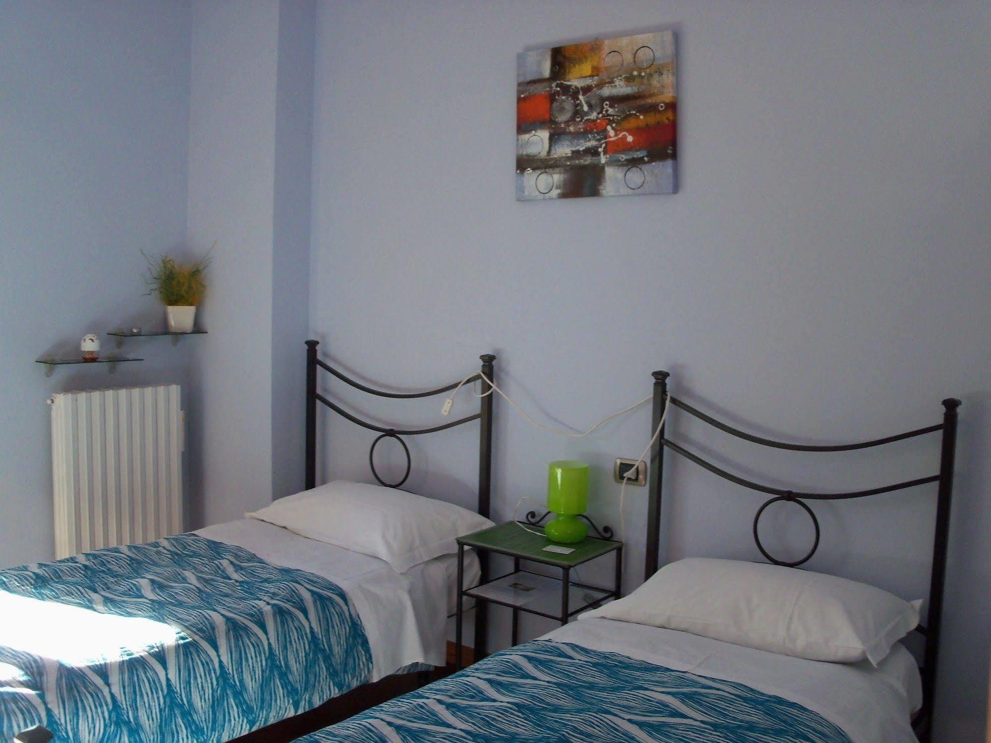 Bed&Breakfast Il Ciliegio Fiorito 索马伦巴多 外观 照片