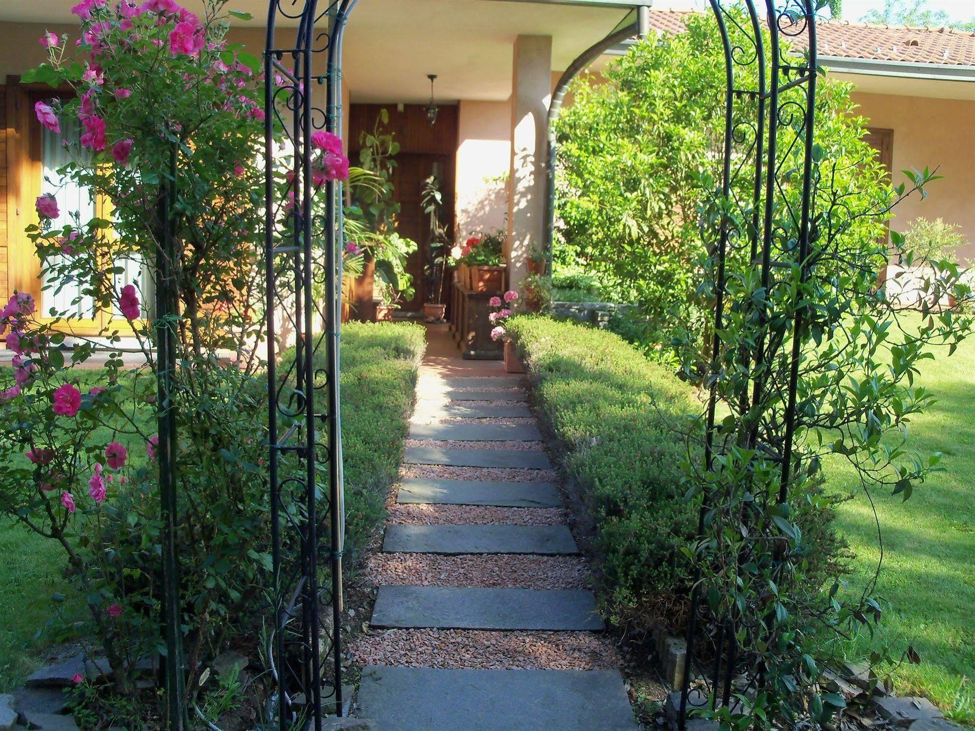 Bed&Breakfast Il Ciliegio Fiorito 索马伦巴多 外观 照片